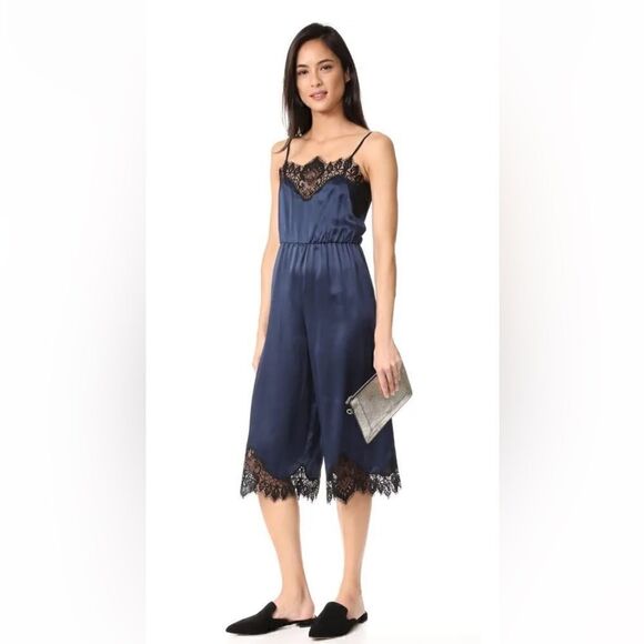Alice + Olivia by Stacey Bendet Quincy Blue Navy Jumpsuit Lace Size 0 - Picture 6 of 14